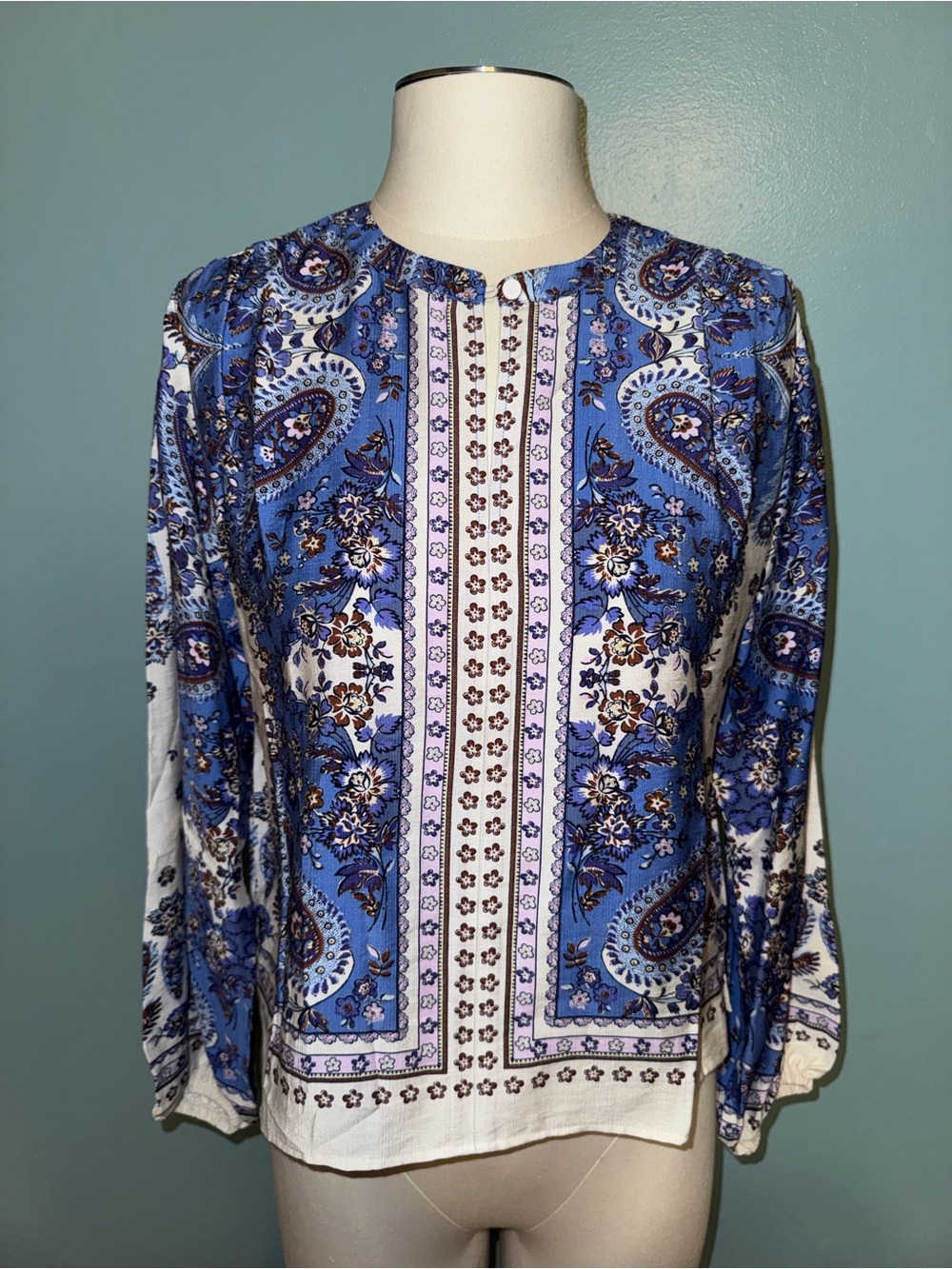 NWT LOFT Bandana Print Split Neck Balloon sleeves Blouse Petite XS